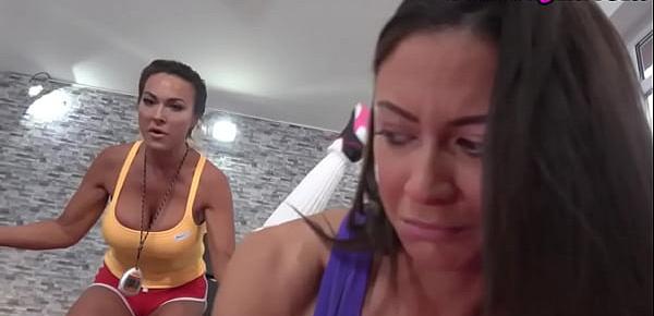  Gym lesbians pussylick trainer after workout